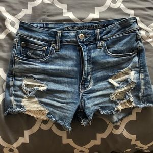 American Eagle light distressed shorts